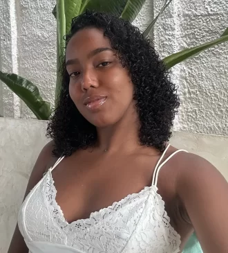 Fotos da Lellê nua, pelada e gostosa