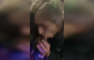 Renata Nunes faz um boquete e tanto