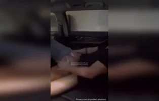 Alessa Fermino Fazendo um Intenso sexo no Carro