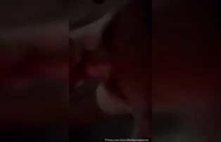 Debora Peixoto faz um boquete molhado