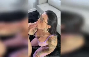 Camila Becker fazendo um boquete bem molhado e gostoso