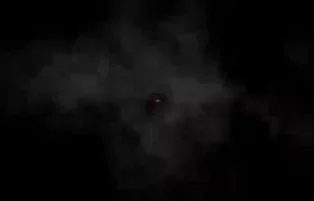 Loira gostosa sentando no pau preto do negão