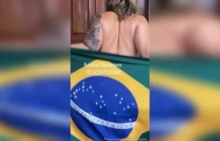 Rubiane Damasceno pelada e sozinha em casa depois da eleição